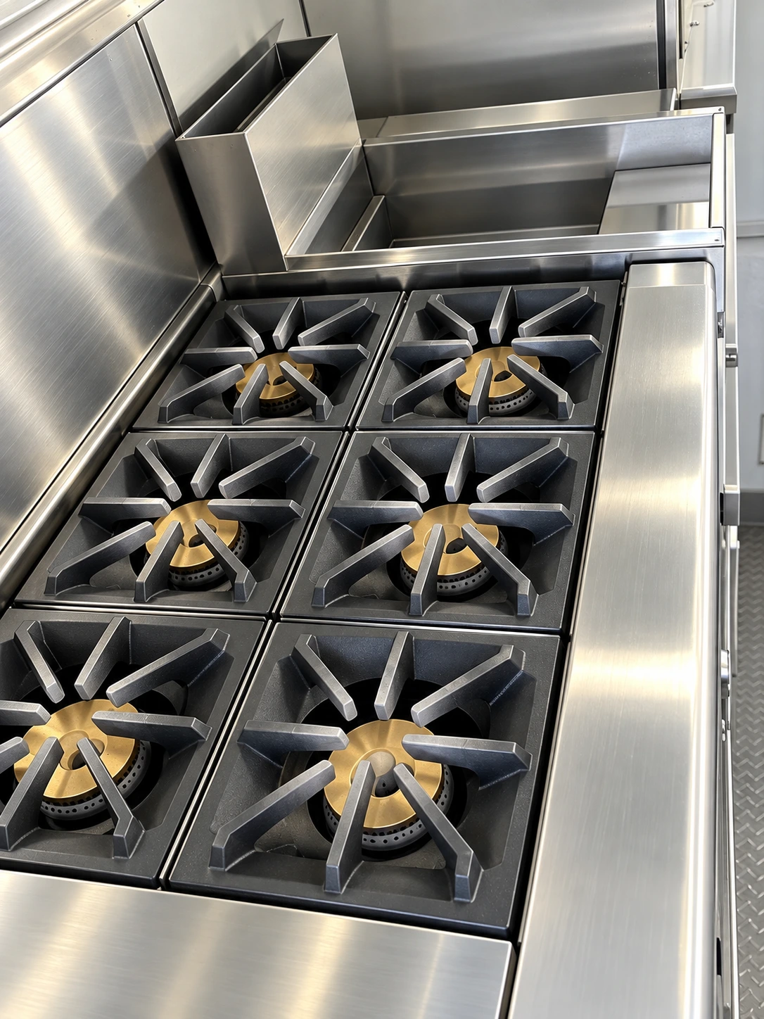 24ft Mobile Kitchen commercial six burner gas range
