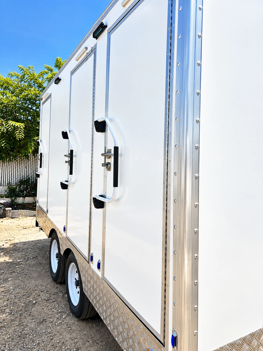 13ft Luxury Shower-Restroom Combination Trailer (3 Stalls) - shower and restroom combination trailer for rent
